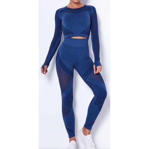 2 Piece Seamless Yoga set - Picture 2 of 4